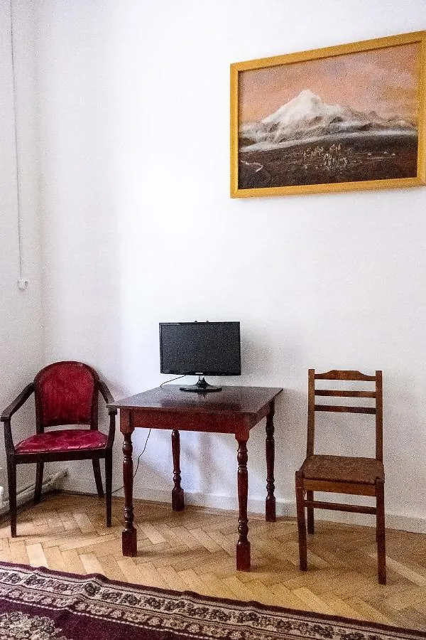 Gutsa Artists Mini-Hotel Tbilisi Hotel