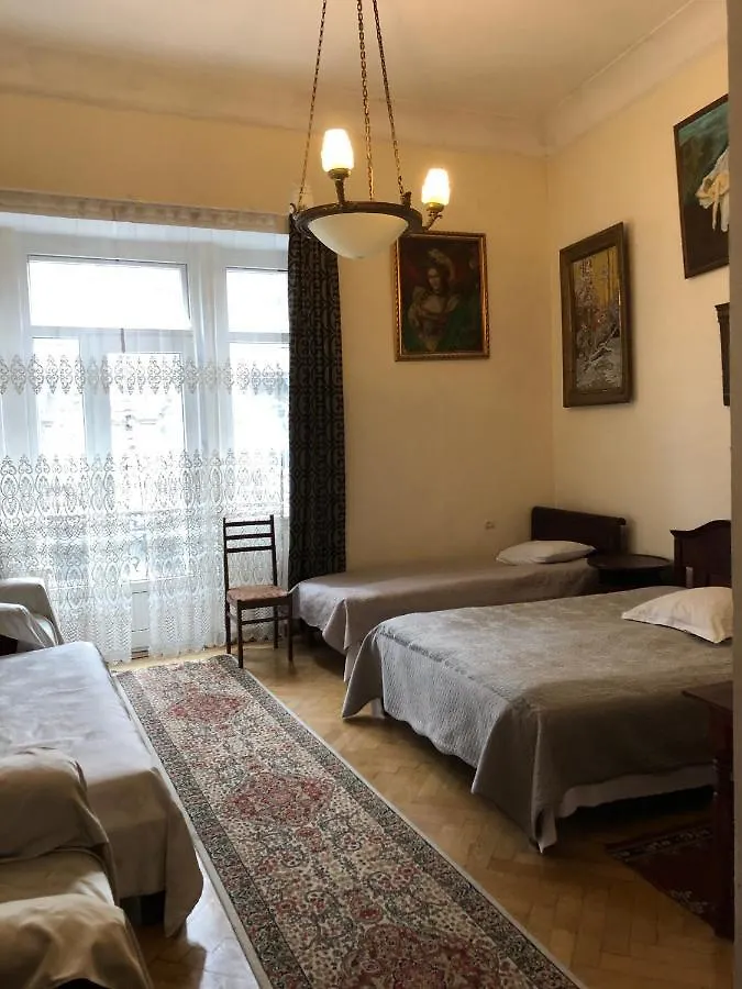 Hotel Gutsa Artists Mini-Hotel Tbilisi