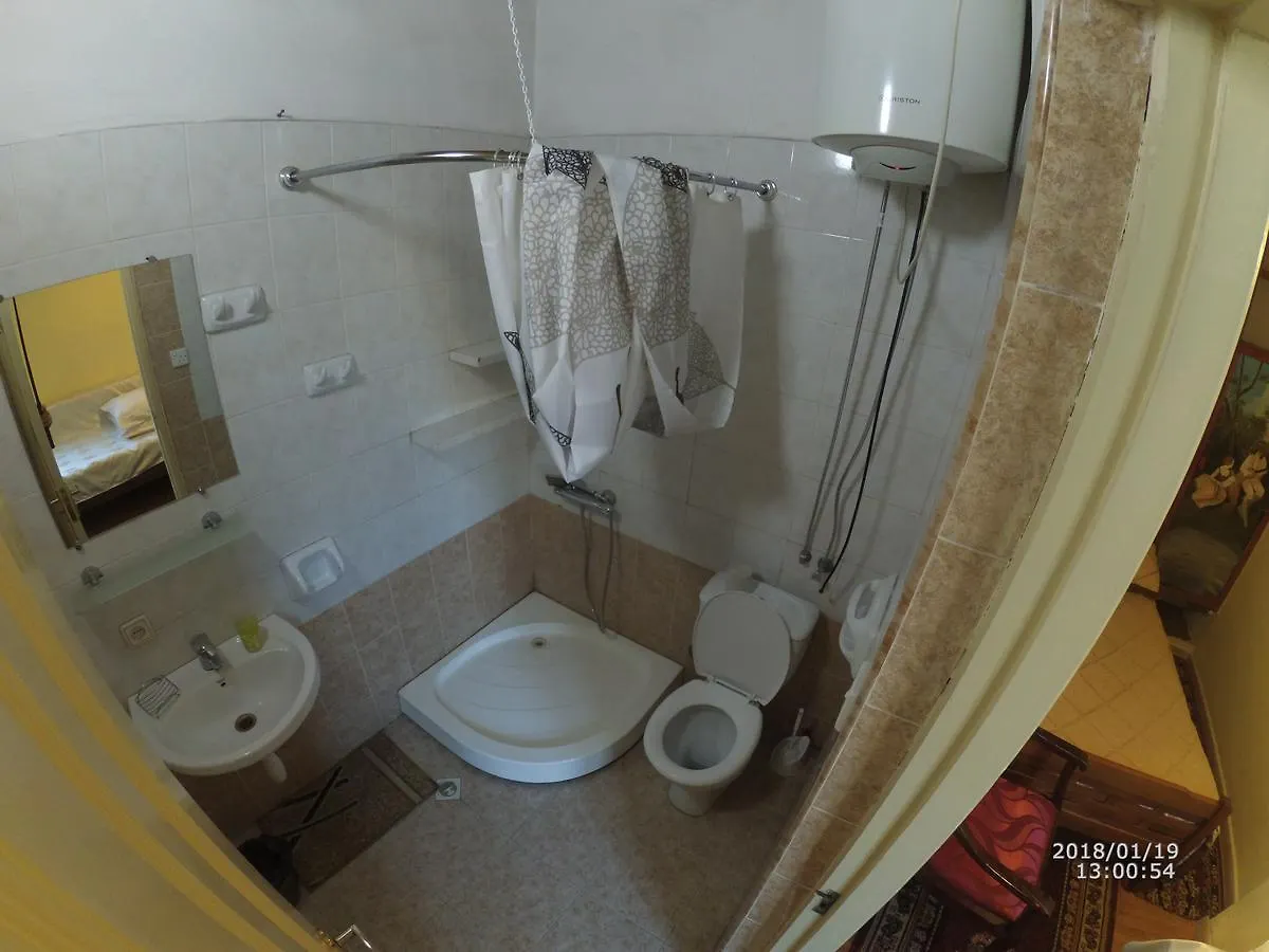 Gutsa Artists Mini-Hotel Tbilisi Hotel